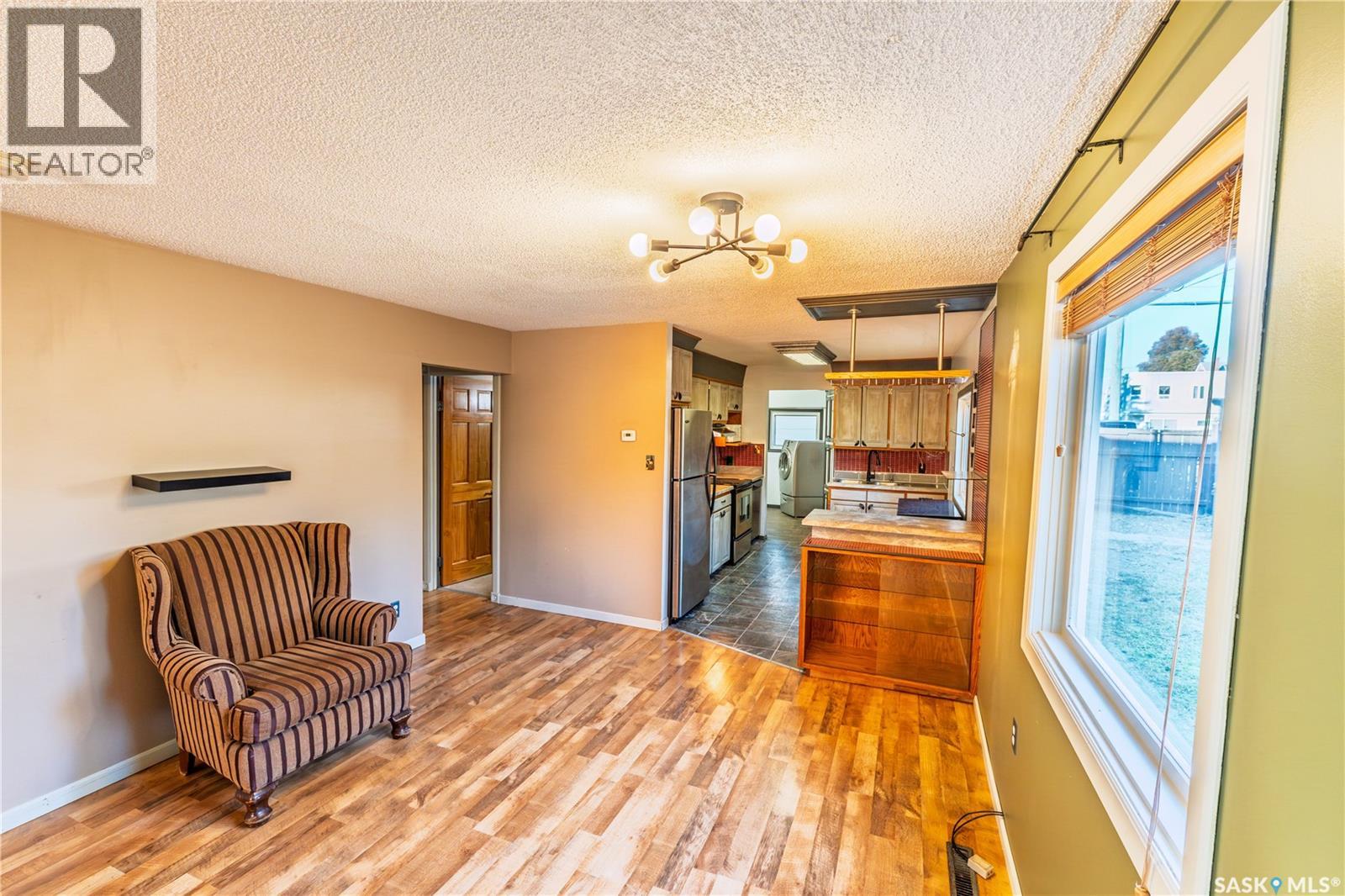 1080 Henleaze AVENUE, Moose Jaw — photo 11