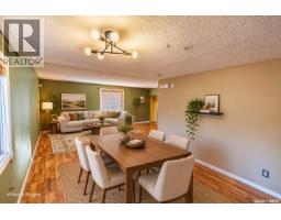 3pc Bathroom - 1080 Henleaze Avenue, Moose Jaw, SK S6H3V6 Photo 8