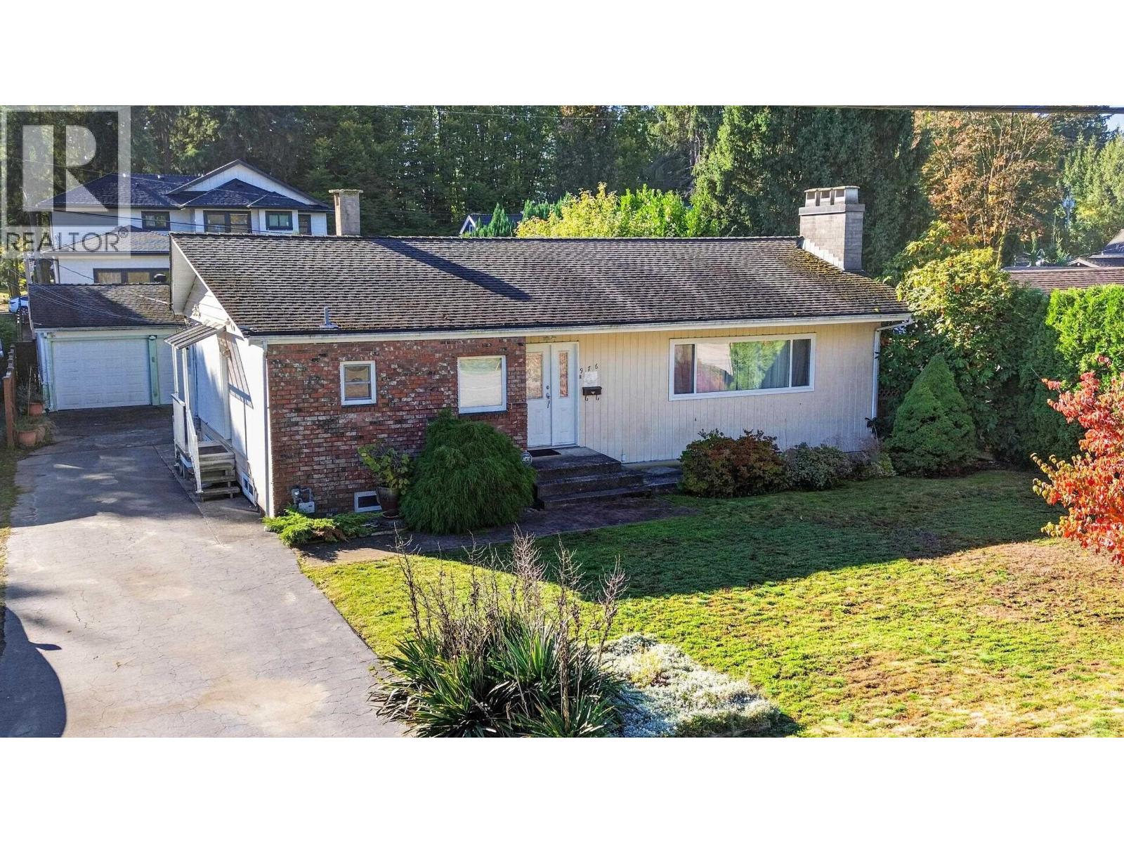 976 Winslow Avenue, Coquitlam — photo 6