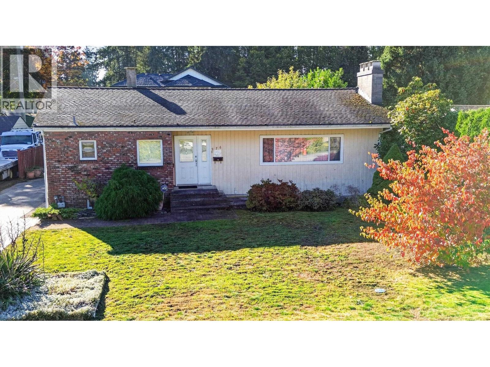 976 Winslow Avenue, Coquitlam — photo 29