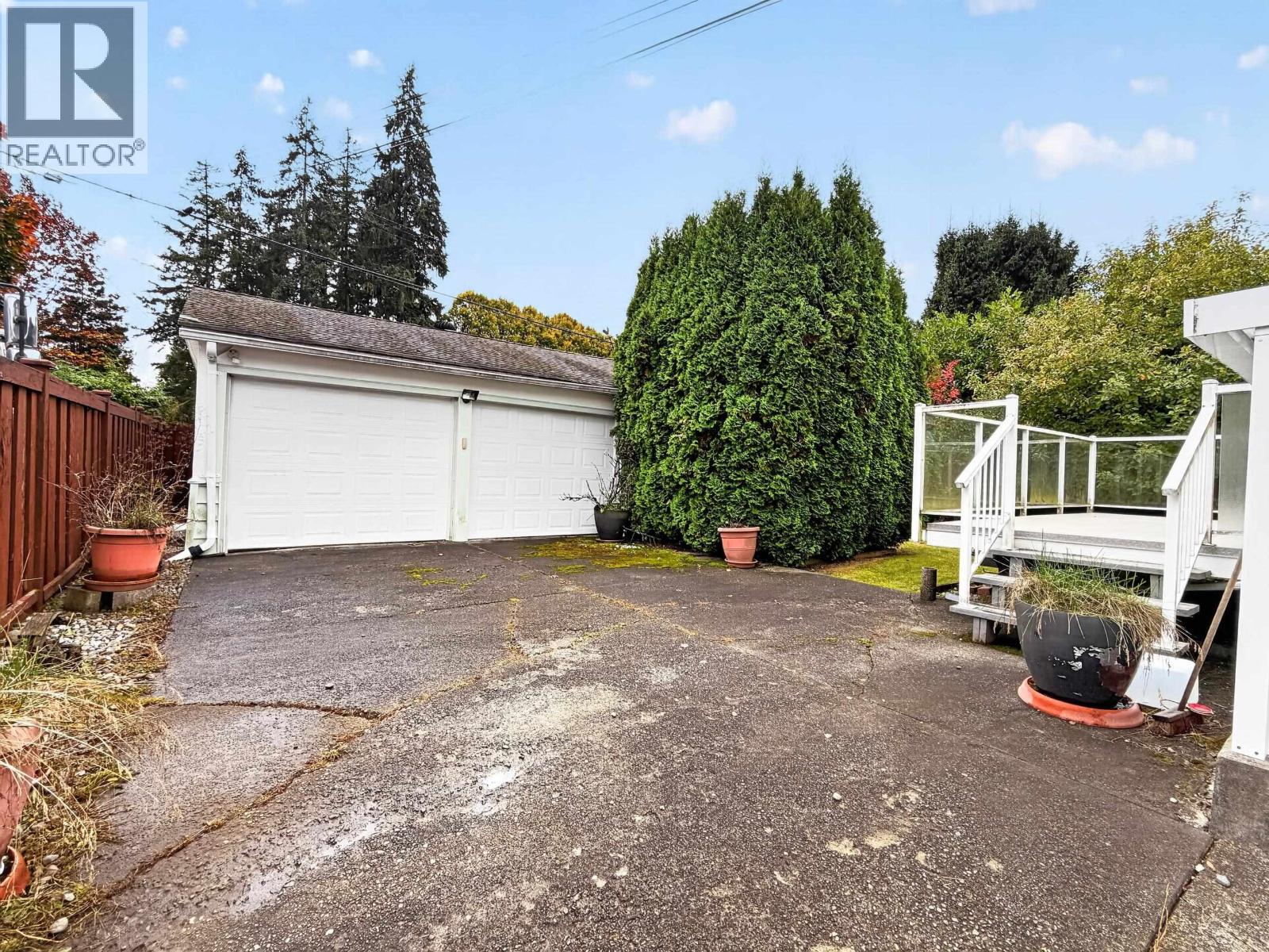 976 Winslow Avenue, Coquitlam — photo 26