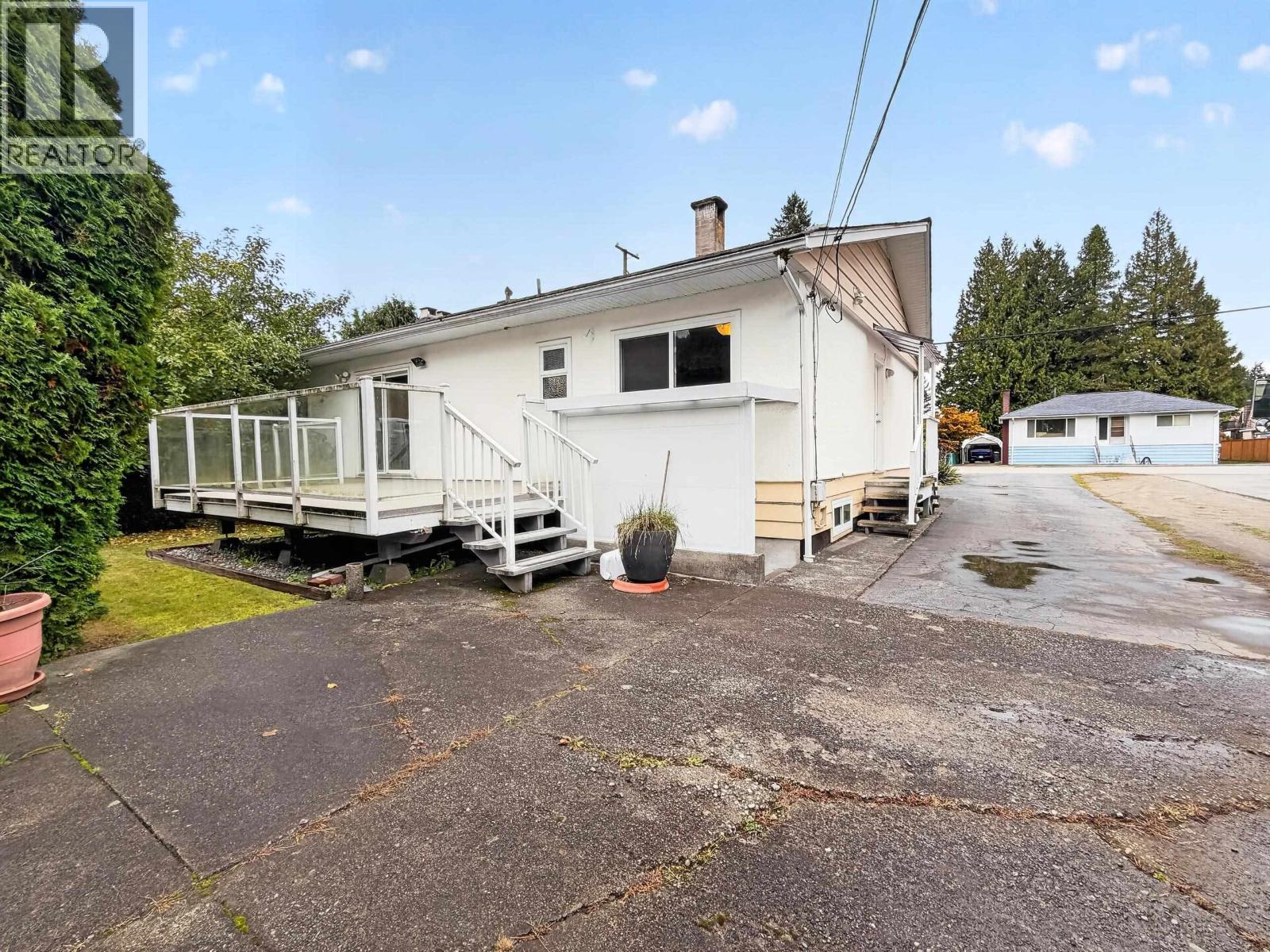 976 Winslow Avenue, Coquitlam — photo 25