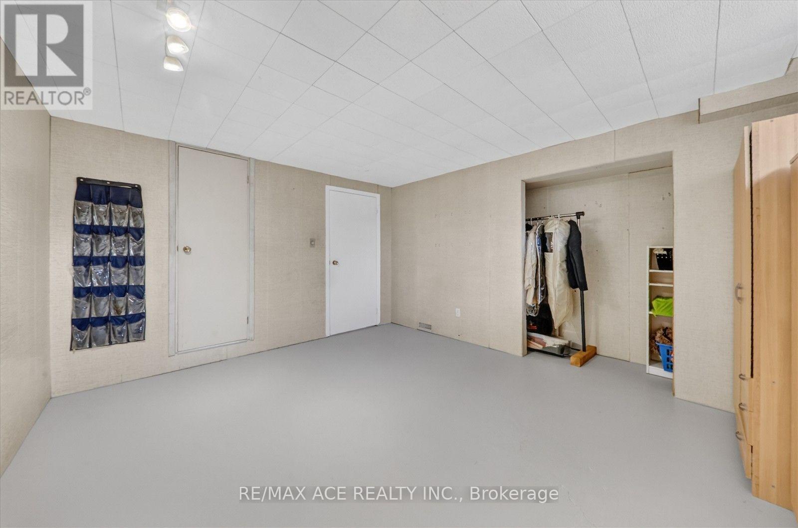 1586 Geta Circle, Pickering, ON photo 36