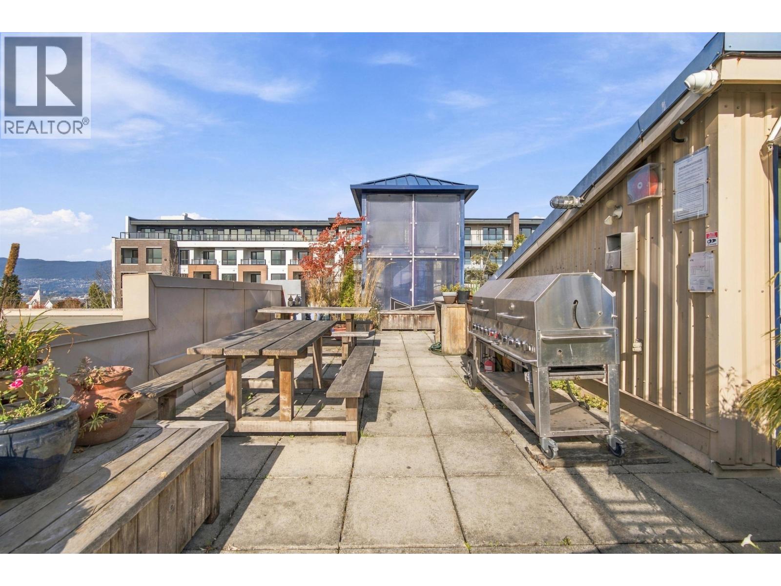 202 2556 E Hastings Street, Vancouver — photo 15
