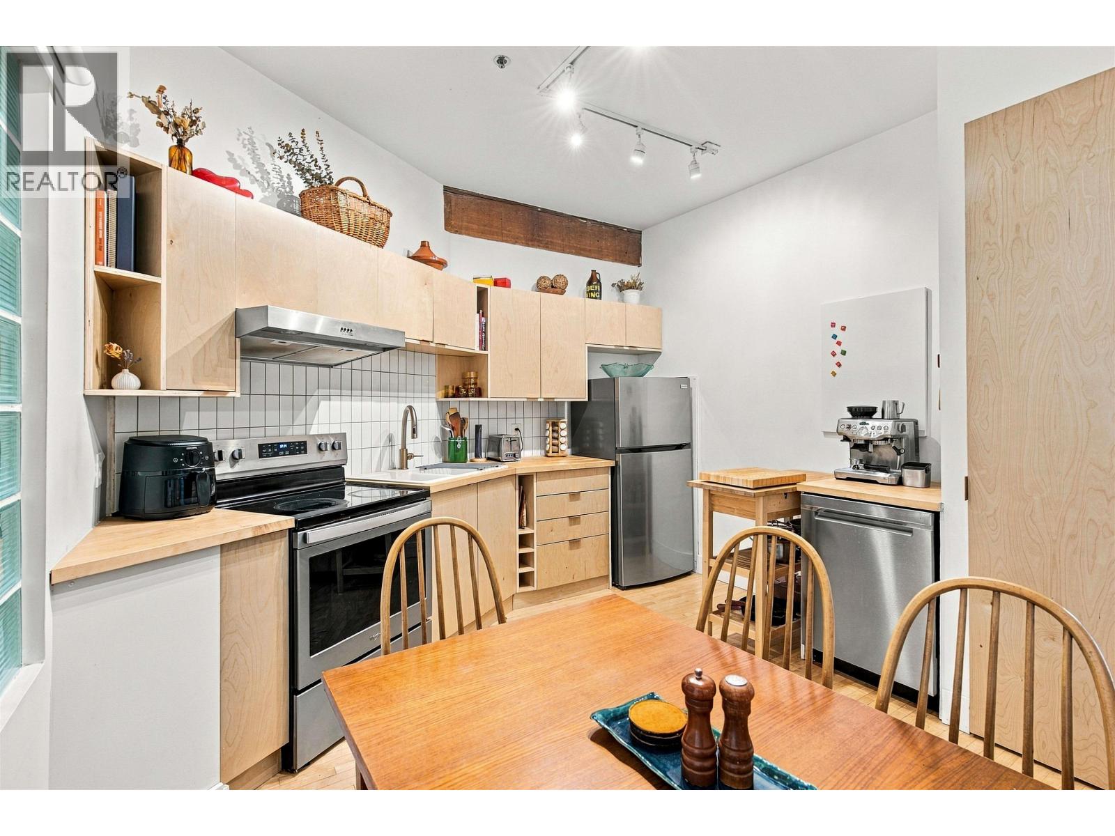 202 2556 E Hastings Street, Vancouver — photo 6