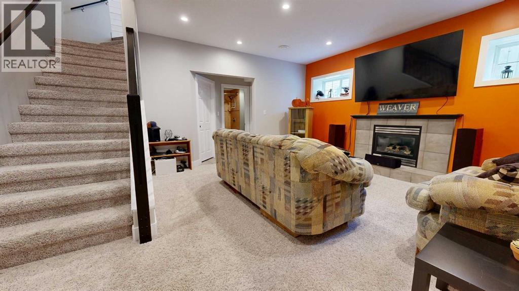 9302 Lakeshore Court, photo 26 of 35