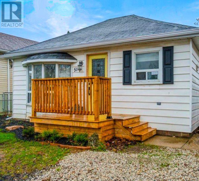 51 70th Street, Wasaga Beach photo 2