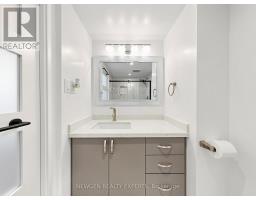 2304 - 215 Wynford Drive, Toronto, ON M3C3P5 Photo 31