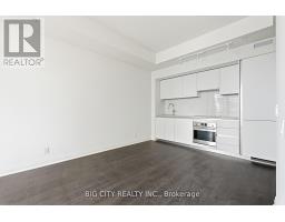 2305 - 25 Frederick Todd Way, Toronto, ON M4G0C9 Photo 10