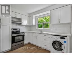 346 Westmount Avenue, Toronto, ON M6E3N2 Photo 9