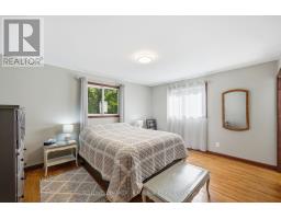 11836 Loyalist Parkway, Prince Edward County, ON K0K2T0 Photo 19