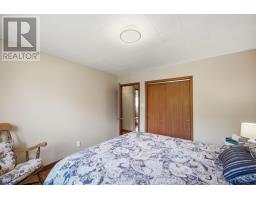 11836 Loyalist Parkway, Prince Edward County, ON K0K2T0 Photo 23