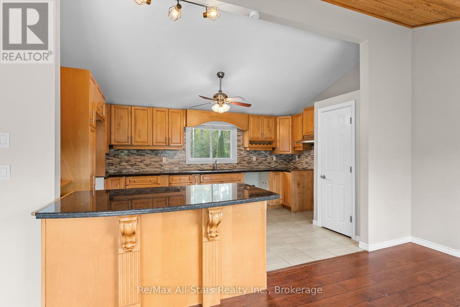90 Kozy Kove Road, Kawartha Lakes, ON photo 15