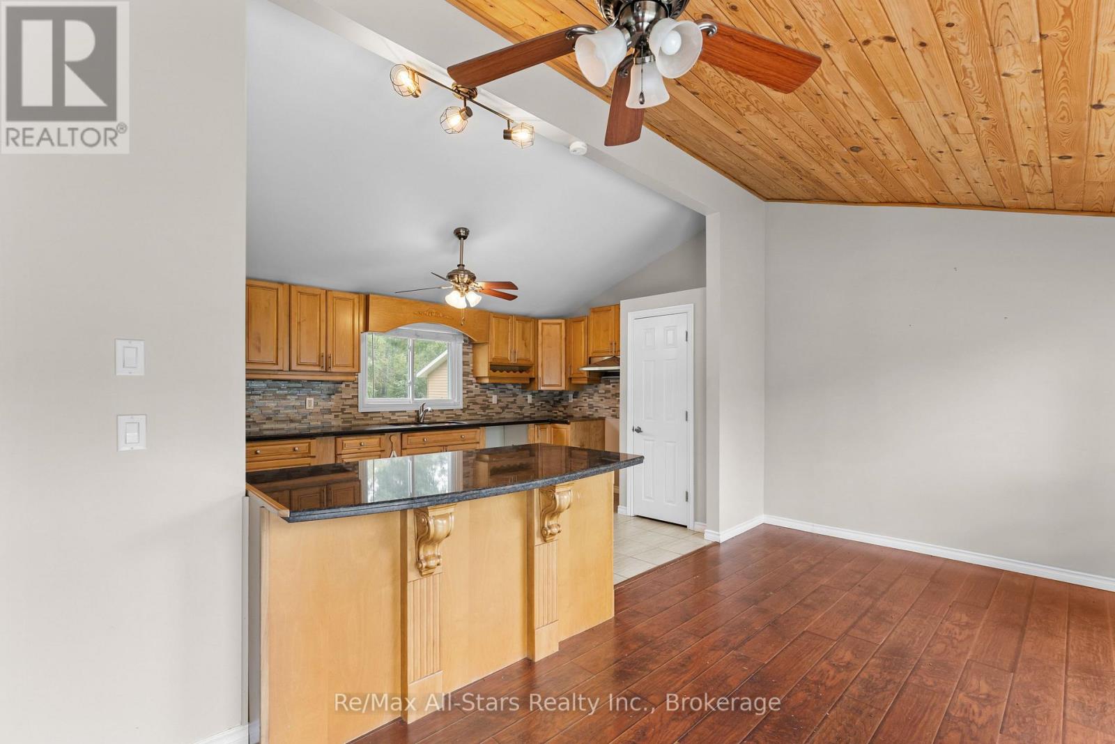 90 Kozy Kove Road, Kawartha Lakes, ON photo 16