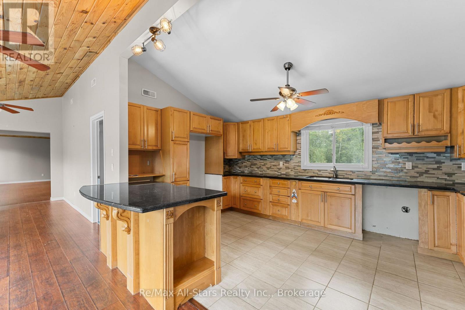 90 Kozy Kove Road, Kawartha Lakes, ON photo 17