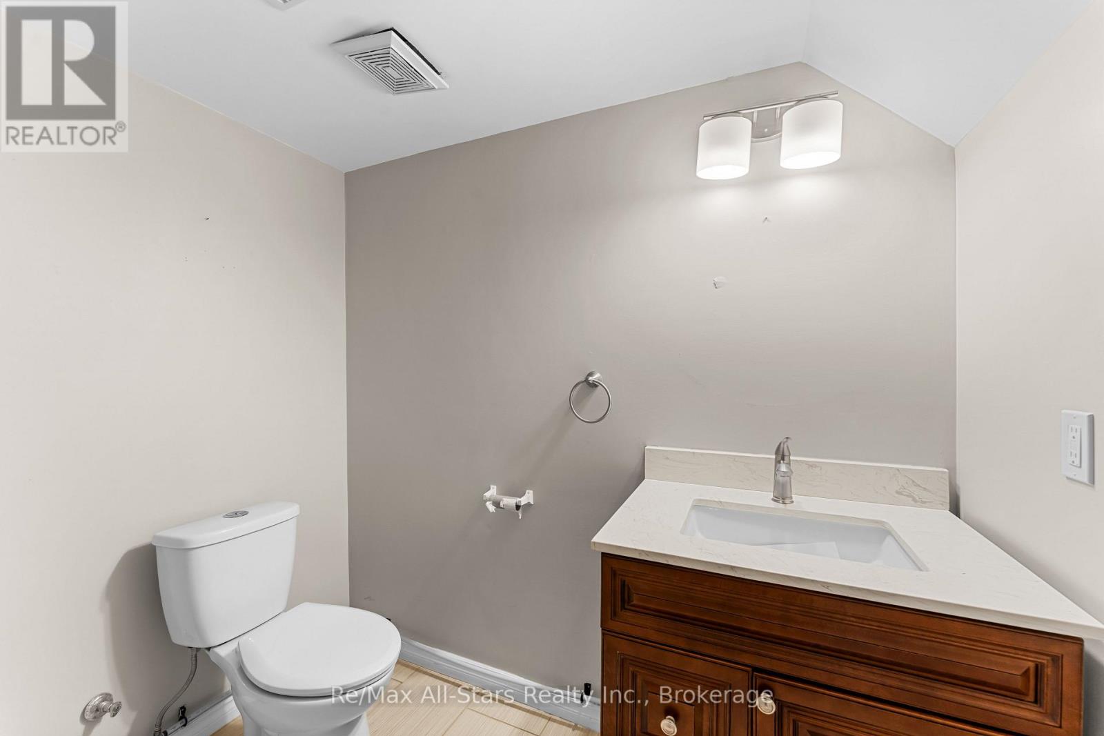 90 Kozy Kove Road, Kawartha Lakes, ON photo 9