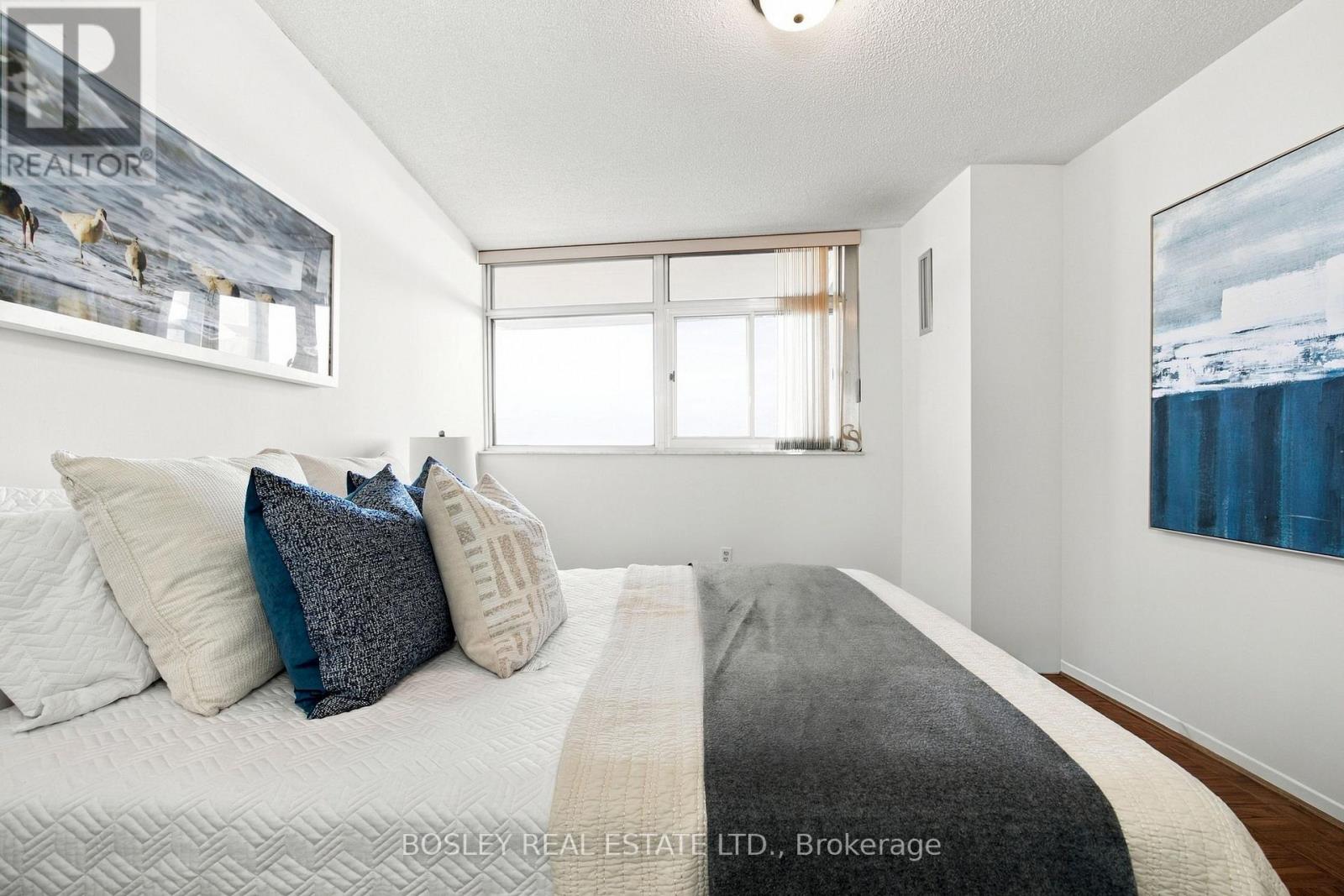 1904- 3151 BRIDLETOWN Circle, Toronto, ON photo 19