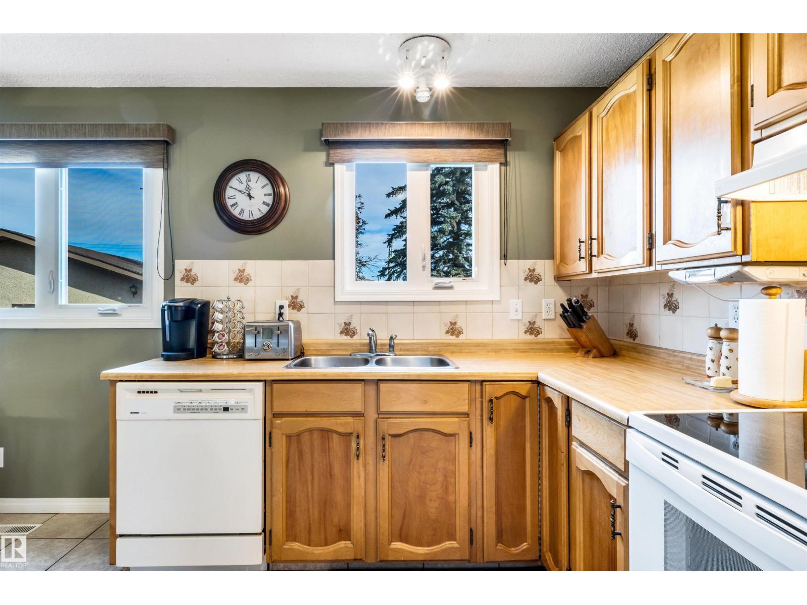 10004 95 AV, Morinville — photo 8