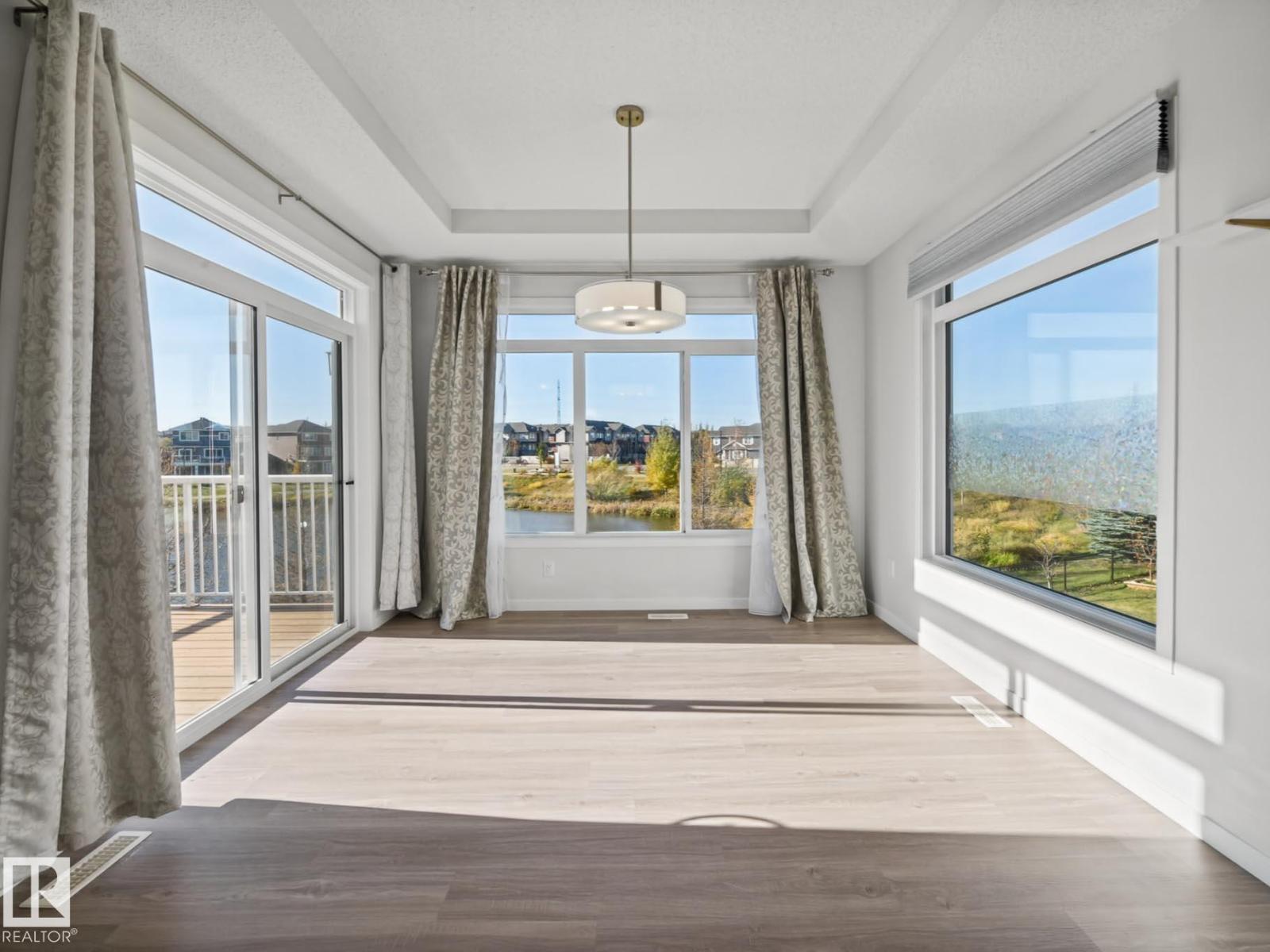 Property photograph 16 for MLS E4514398