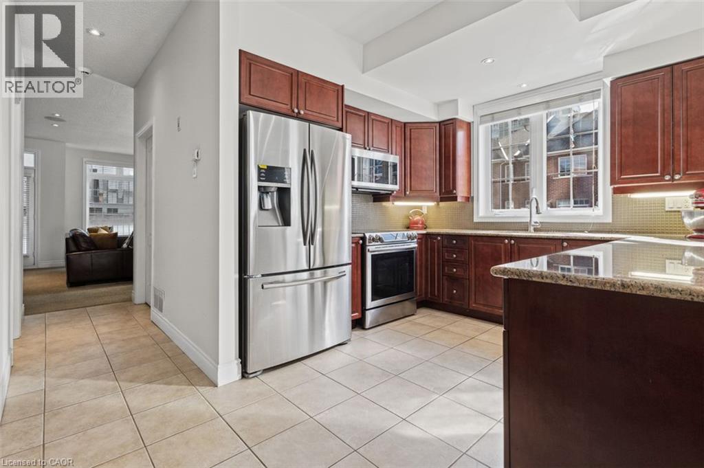 2090 BATES Common, Burlington — photo 4