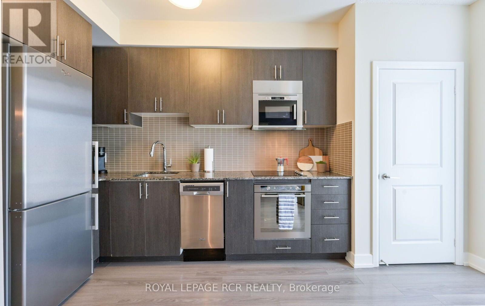 12- 6 Eva Road, Toronto, ON photo 11