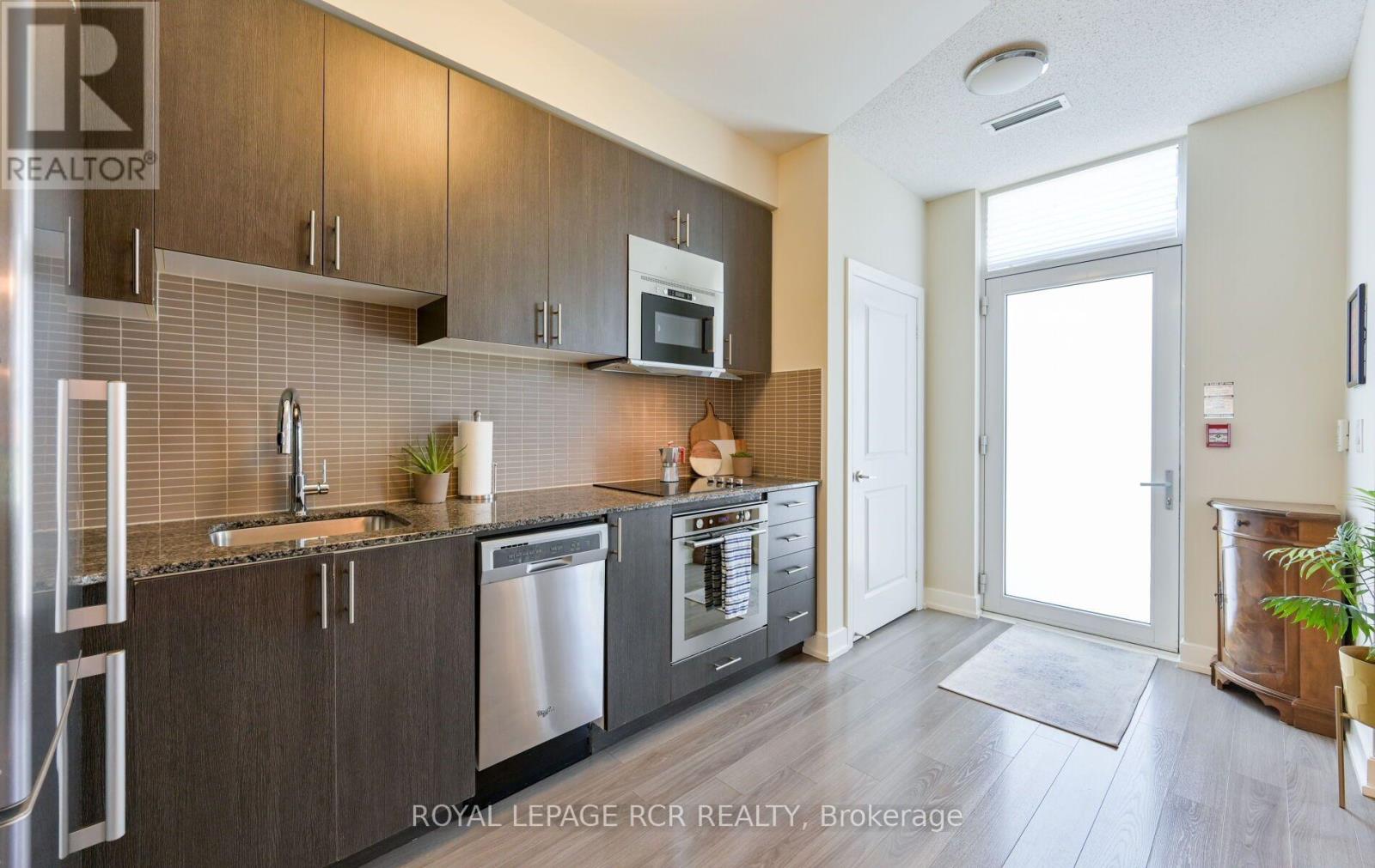 12- 6 Eva Road, Toronto, ON photo 12