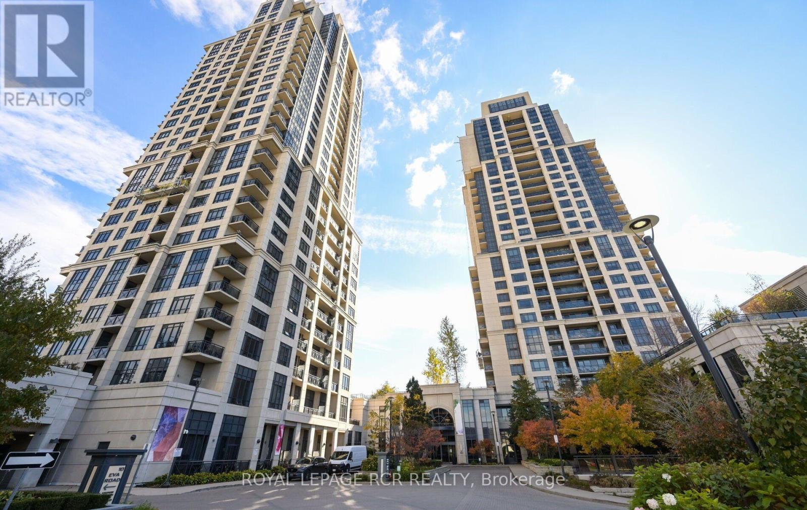 Photo of 12 - 6 EVA ROAD