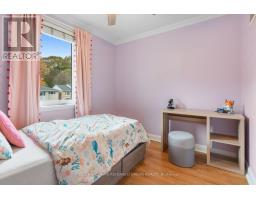 200 Saint Marks Road, Toronto, ON M6S2H9 Photo 14