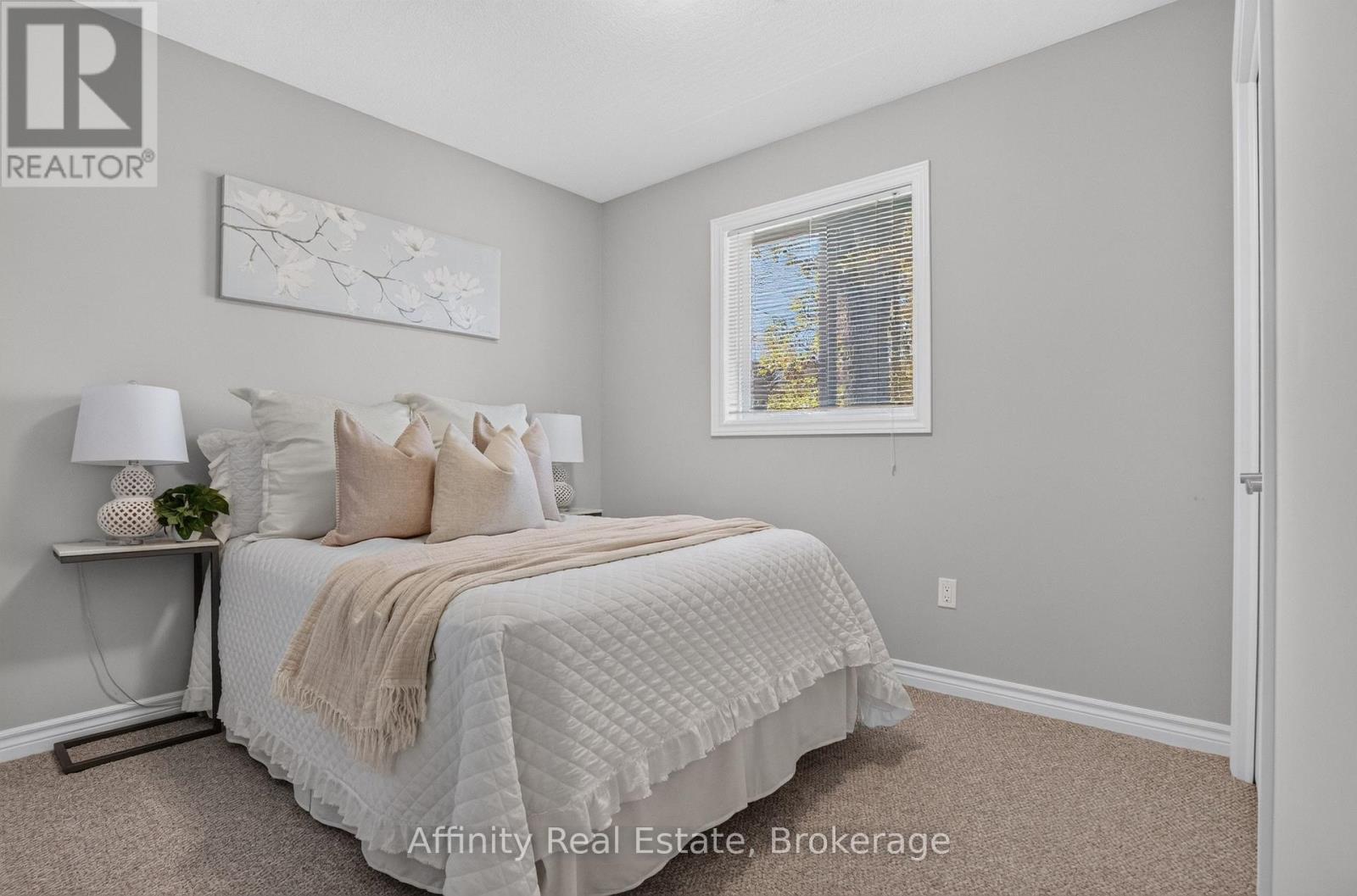 12 Tait Street, Cambridge, ON photo 19