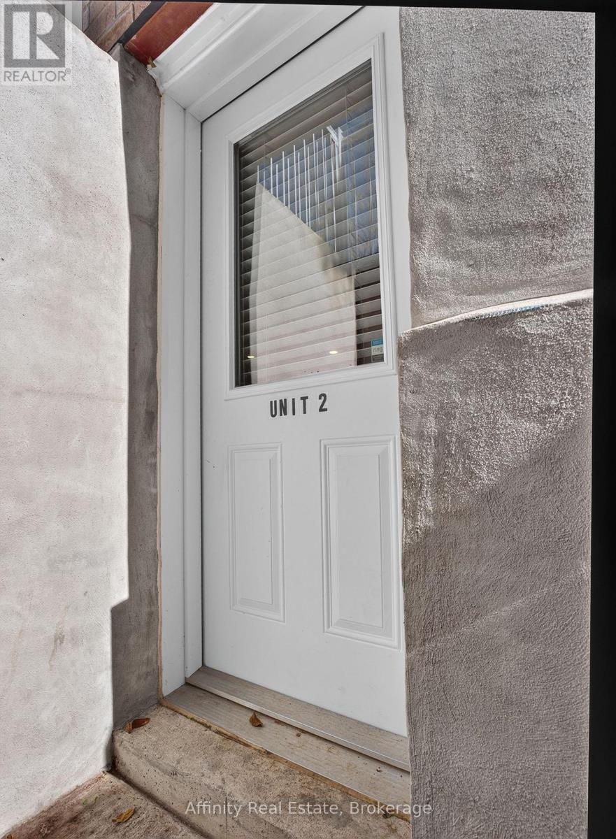 12 Tait Street, Cambridge, ON photo 30