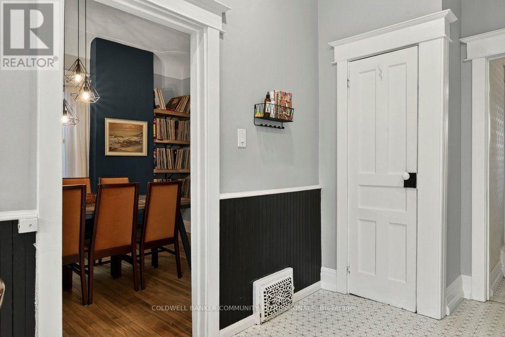 21 Bayfield Avenue, Hamilton, ON photo 14
