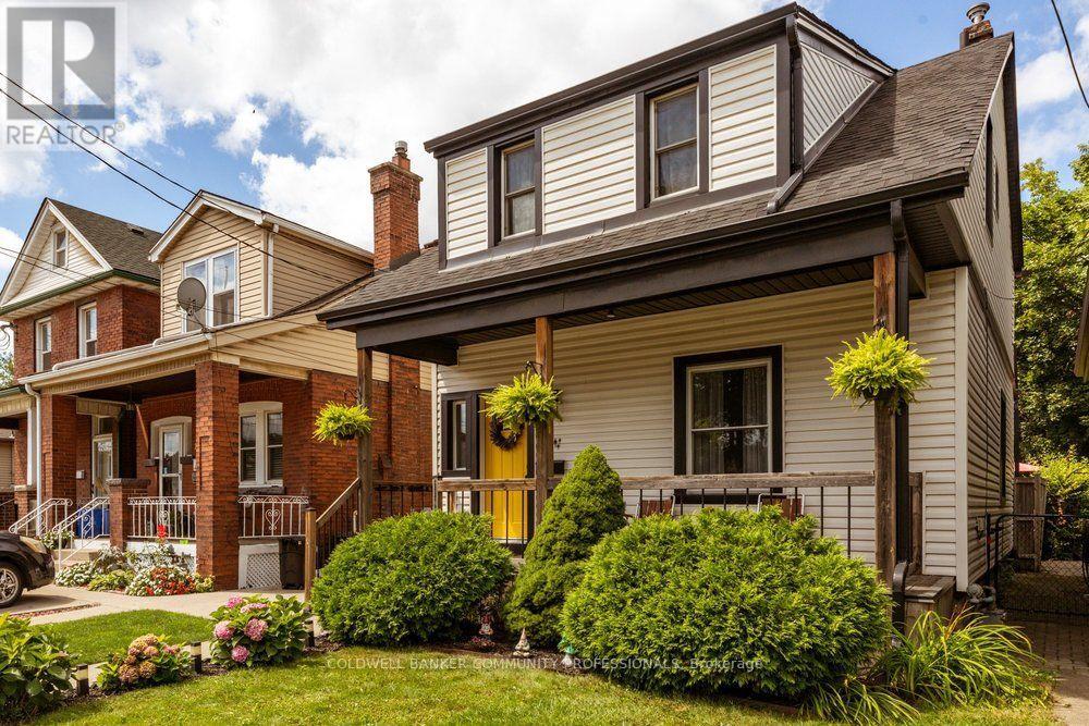 21 Bayfield Avenue, Hamilton, ON photo 2