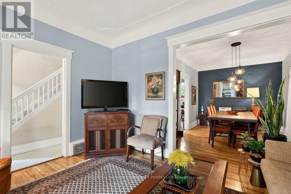 21 Bayfield Avenue, Hamilton, ON photo 5