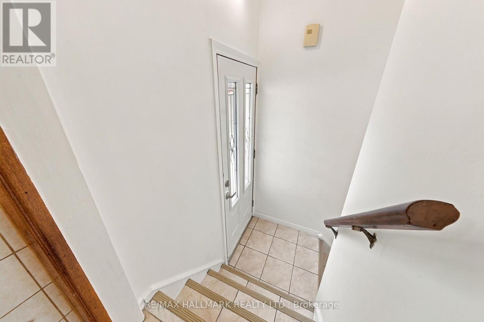 206 Warren Avenue, Hamilton, ON photo 14