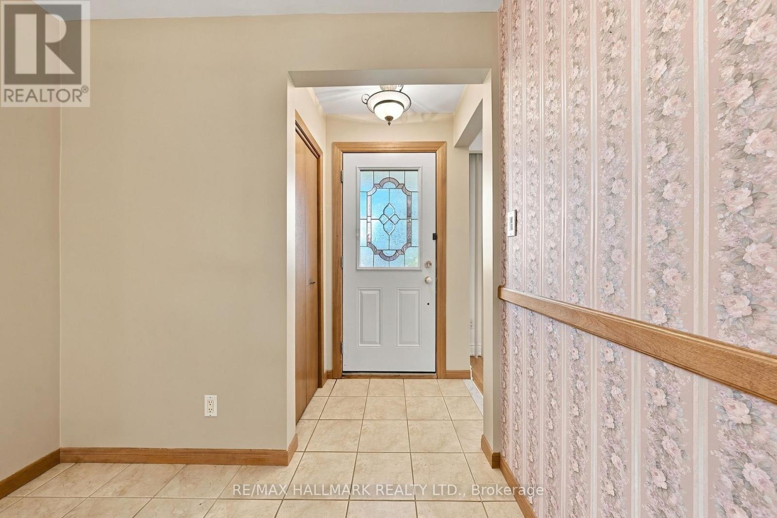 206 Warren Avenue, Hamilton, ON photo 4