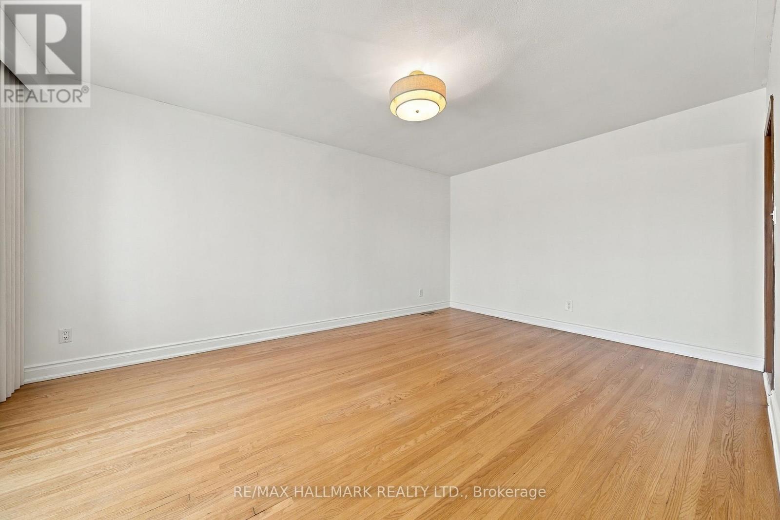 206 Warren Avenue, Hamilton, ON photo 9