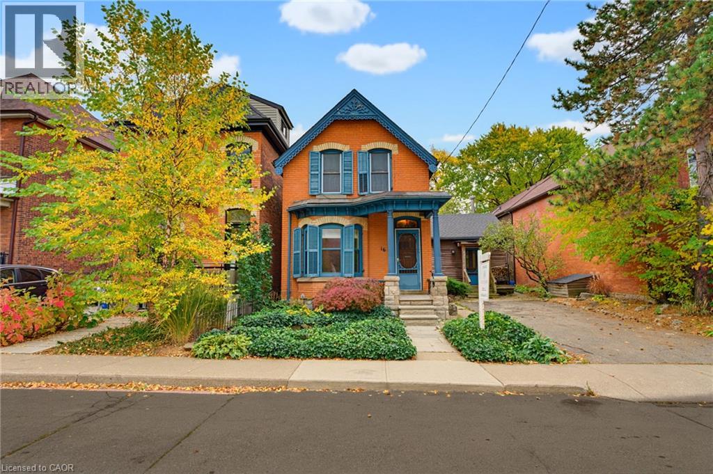 16 ALEXANDER Street, Hamilton — photo 2