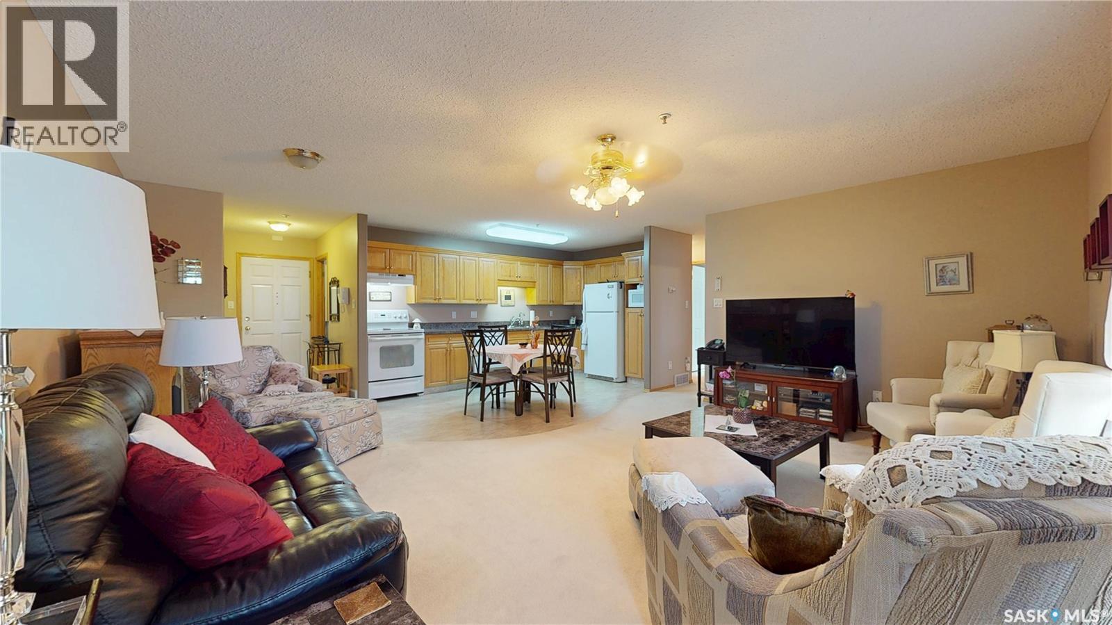 304 2930 Arens ROAD E, Regina — photo 2