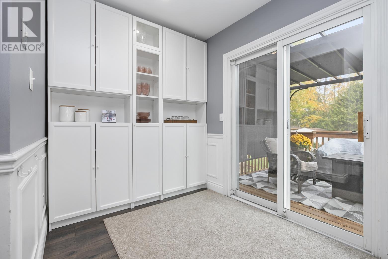 136 Glen AVE - 29