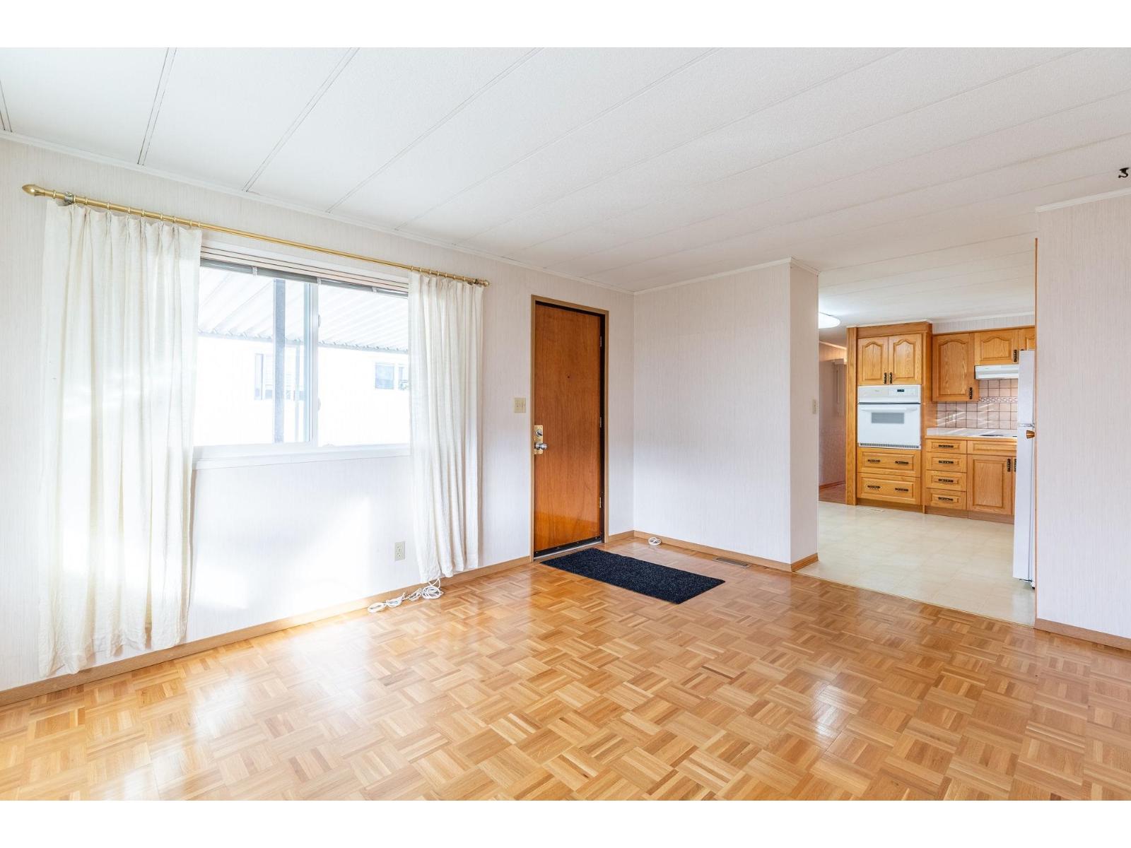 48 8254 134 Street, Surrey