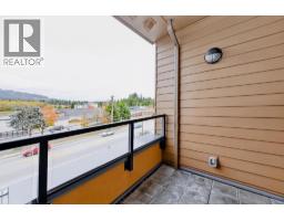 303 875 Gibsons Way, Gibsons, BC V0N1V7 Photo 14