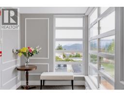 303 875 Gibsons Way, Gibsons, BC V0N1V7 Photo 24