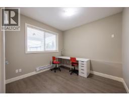 1000 Strawline Hill Street, Coquitlam, BC V3E3H2 Photo 7