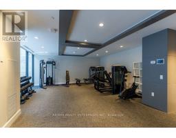 606 - 840 St Clair Avenue W, Toronto, ON M6C1C1 Photo 16