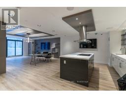 606 - 840 St Clair Avenue W, Toronto, ON M6C1C1 Photo 17