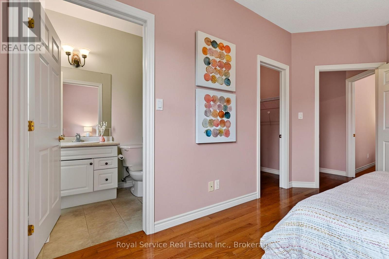 38 Finch Drive, Belleville, ON photo 8