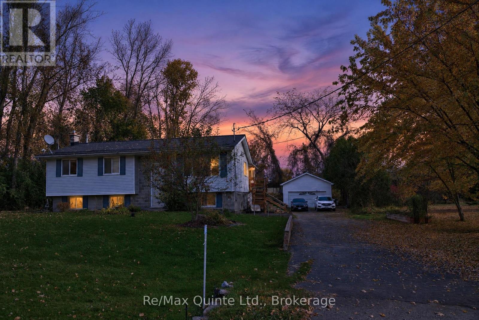 174 Chatterton Valley Crescent, Quinte West, ON photo 3