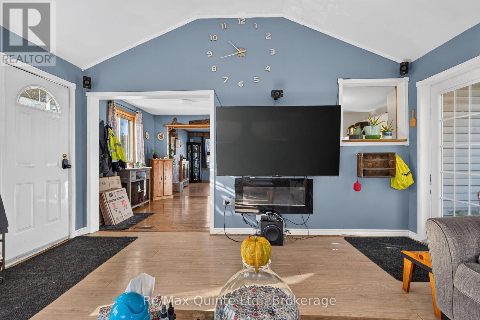 174 Chatterton Valley Crescent, Quinte West, ON photo 9