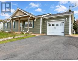 15/19 Brownell Avenue, Amherst, NS B4H1Z8 Photo 10