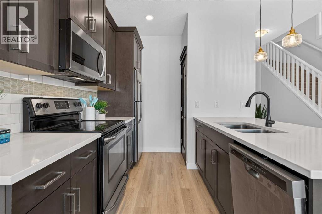 39 Evanscrest Way NW, photo 12 of 49